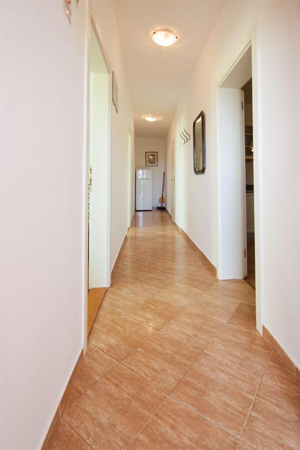 Apartments Dara Umag Eksteriør billede