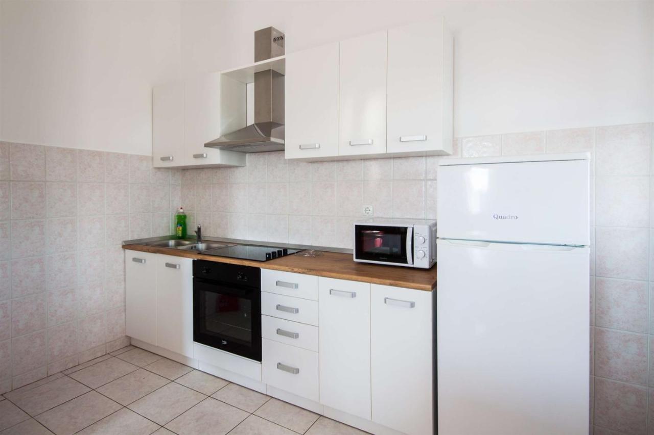 Apartments Dara Umag Eksteriør billede