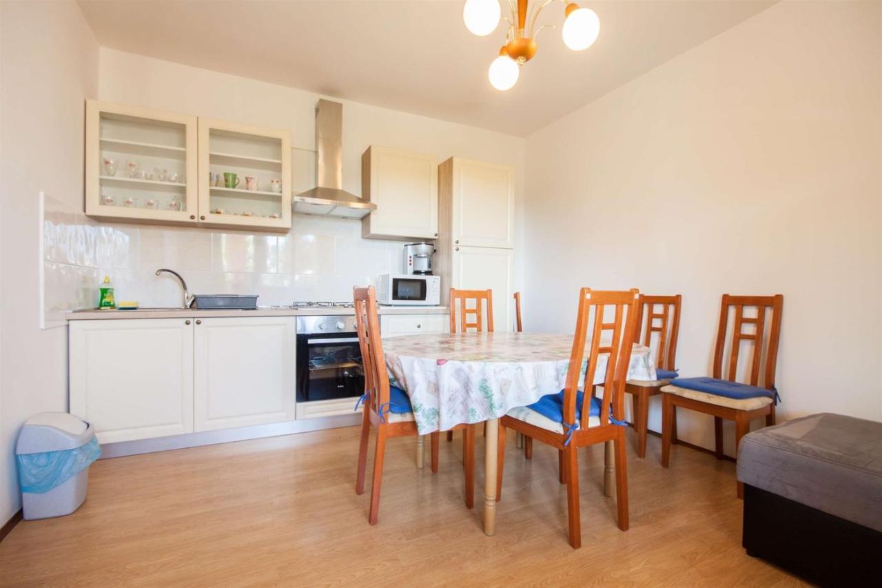 Apartments Dara Umag Eksteriør billede